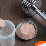protein-powder:-benefits-and-common-myths:-healthifyme