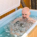 ice-baths:-a-chilling-trend-or-ancient-science?:-healthifyme